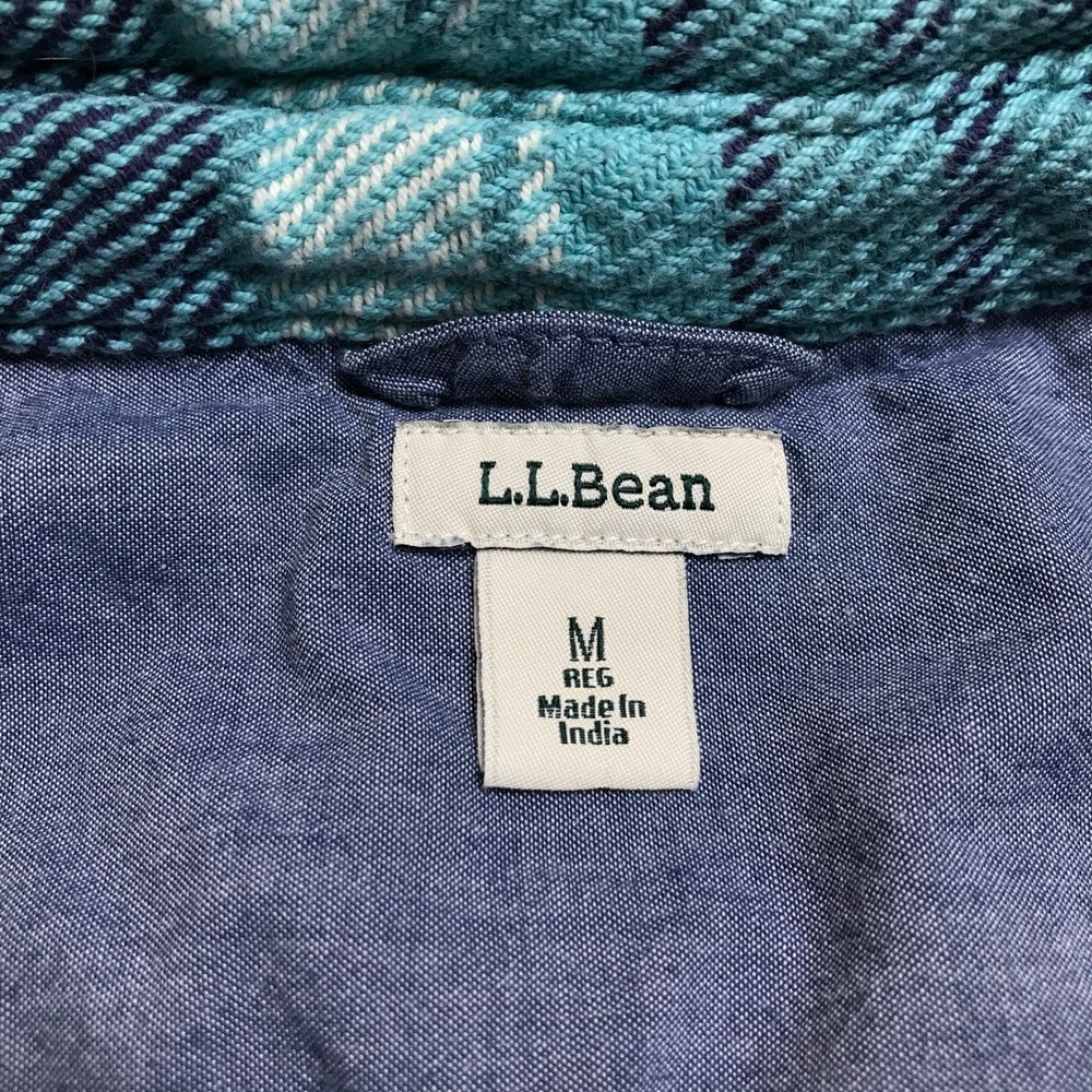 L.L.‎ Bean 1912 Overshirt Womens Size M Blue Button Up Shirt Plaid Twill Cabin - Picture 3 of 10